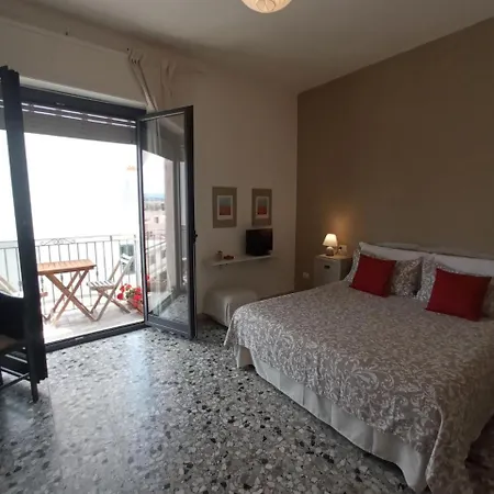 Pensión Myhouse Olbia