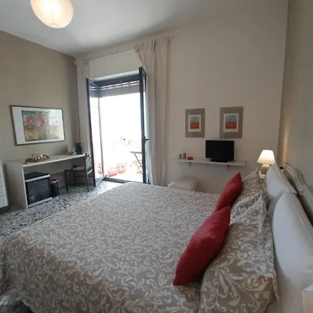 Myhouse 奧爾比亞