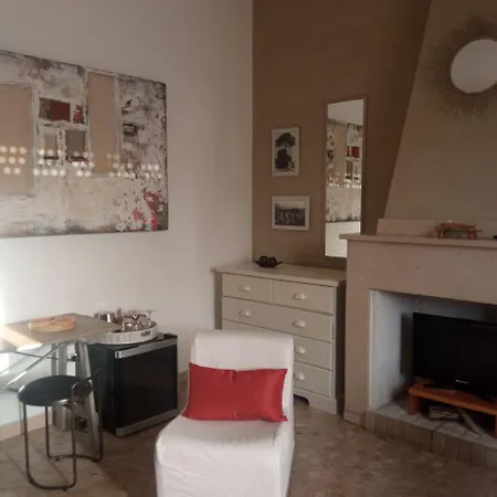 Myhouse ゲストハウス オルビア